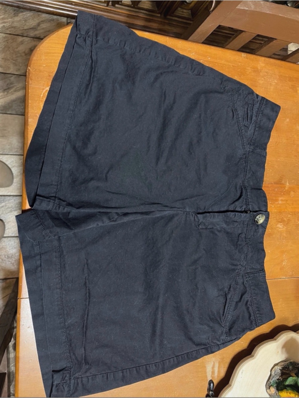 intro. Women's Navy-Black Cargo Shorts with Button Waist
